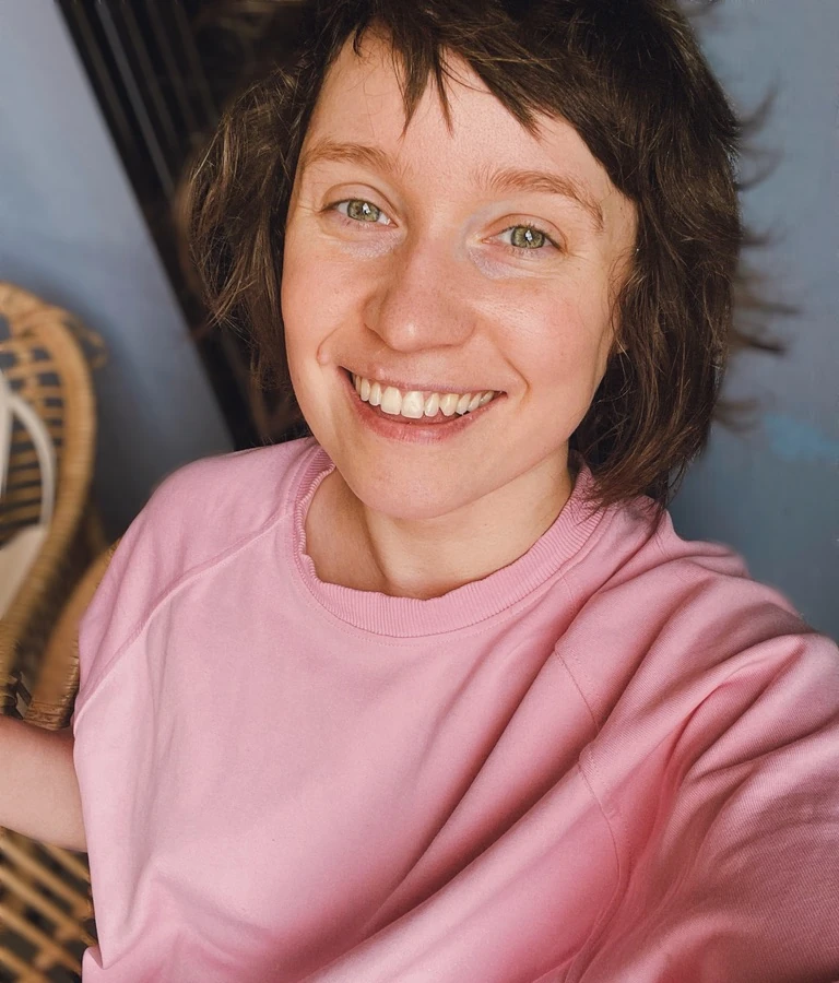 Женя Сорокина, портрет